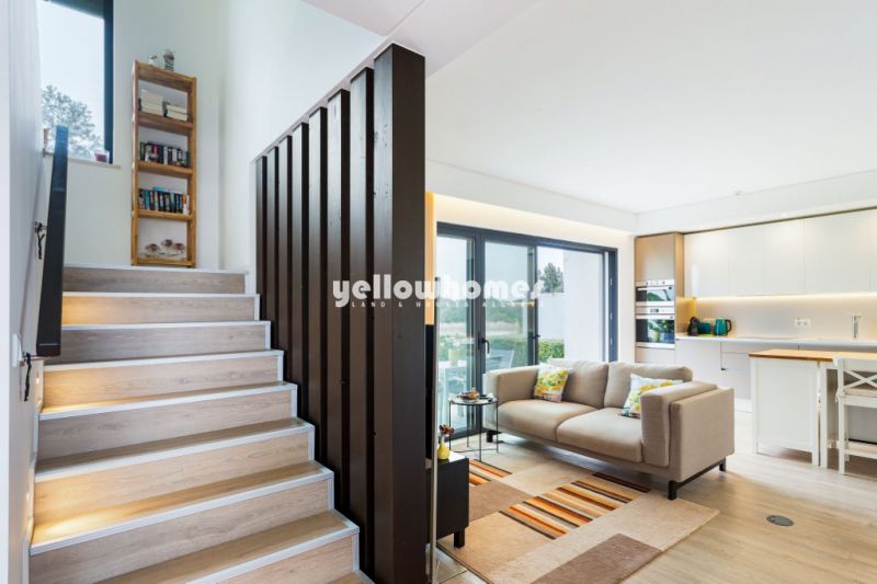 Attached 2-Bedroom Villa with Golf Views in a golf resort near Silves